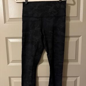 Lululemon black camo leggings - 7/8 length